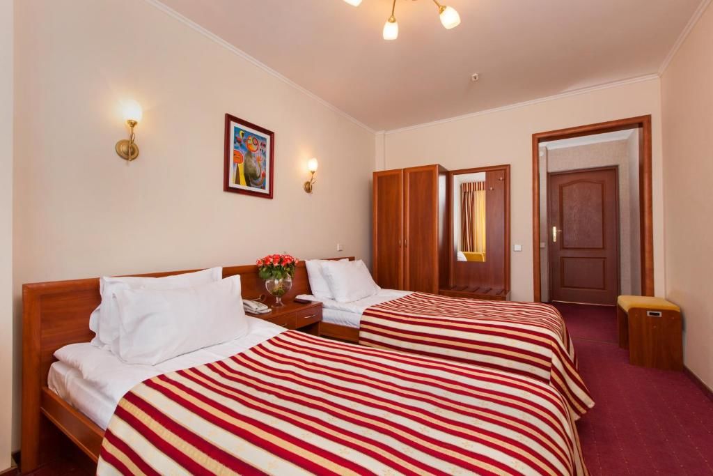 Отель Conference Hotel Suputnyk Львов