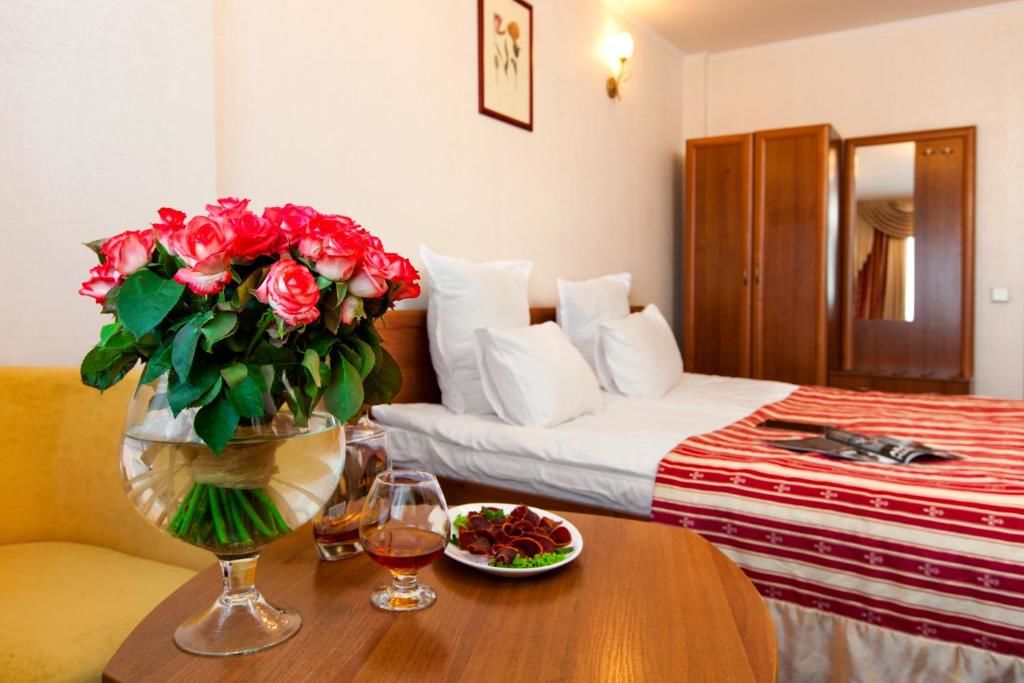 Отель Conference Hotel Suputnyk Львов
