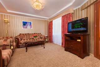 Отель Conference Hotel Suputnyk Львов Люкс-2