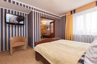 Отель Conference Hotel Suputnyk Львов Люкс-5