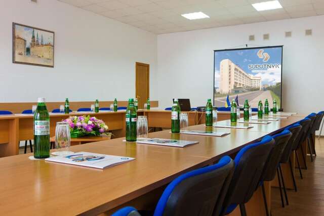 Отель Conference Hotel Suputnyk Львов-32